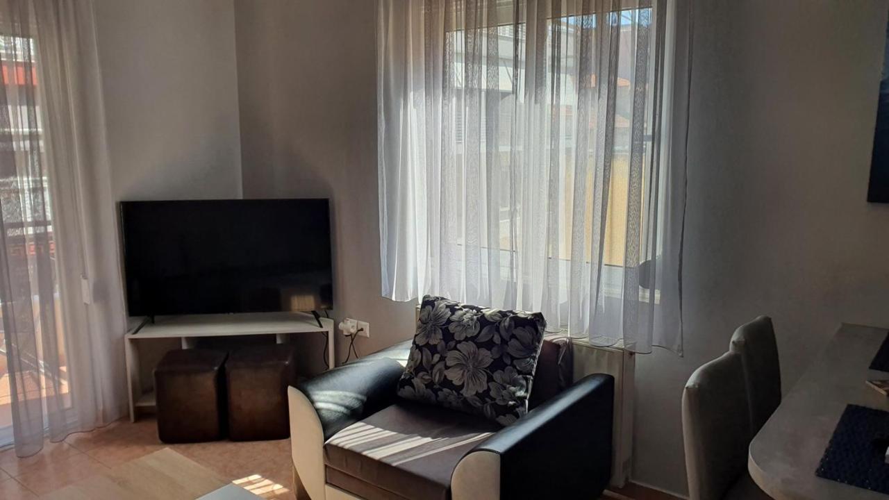 Theos Apartment 알렉산드로폴리스 외부 사진